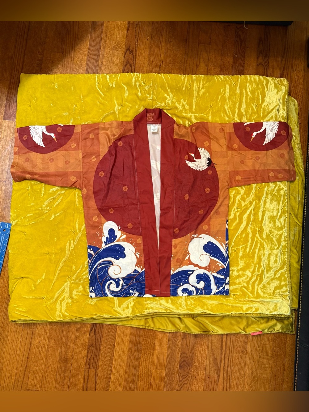 Sugar Cubed Studios- Cranes & the Red Sun
Haori Kimono- LARGE
